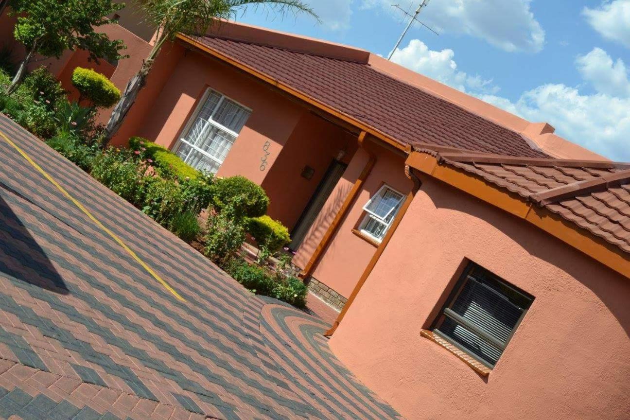 Bed and Breakfast Legae La Tshepo Mogwase Экстерьер фото